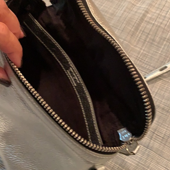 Silver metallic bag - Picture 4 of 6